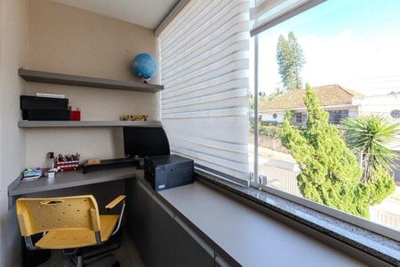 Casa para alugar com 209m², 3 quartos e 2 vagasEscritório 