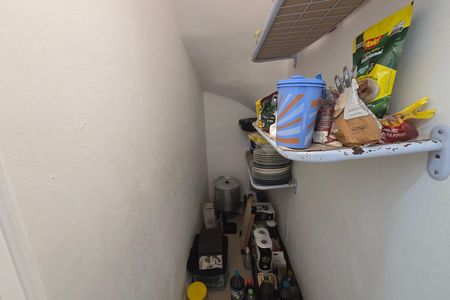 Casa para alugar com 133m², 4 quartos e 2 vagasDespensa