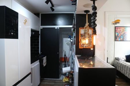 Apartamento à venda com 34m², 2 quartos e sem vagaCozinha e Área de Serviço