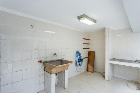 Casa à venda com 147m², 3 quartos e 3 vagas Casa à venda com 147m², 3 quartos e 3 vagasÁrea de Serviço