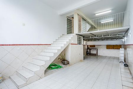 Casa à venda com 147m², 3 quartos e 3 vagas Casa à venda com 147m², 3 quartos e 3 vagasGaragem