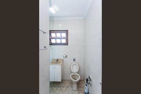 Casa à venda com 147m², 3 quartos e 3 vagas Casa à venda com 147m², 3 quartos e 3 vagasBanheiro