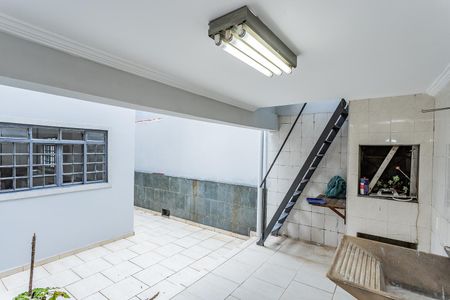 Casa à venda com 147m², 3 quartos e 3 vagas Casa à venda com 147m², 3 quartos e 3 vagasÁrea de Serviço