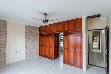 Casa à venda com 147m², 3 quartos e 3 vagas Casa à venda com 147m², 3 quartos e 3 vagasSuite