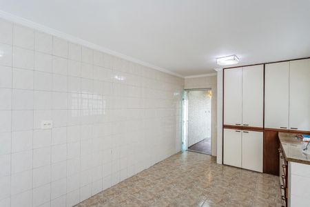 Casa à venda com 147m², 3 quartos e 3 vagas Casa à venda com 147m², 3 quartos e 3 vagasCozinha