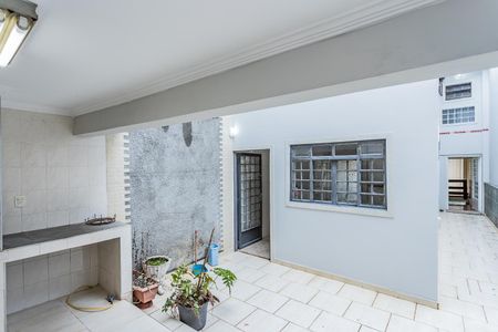 Casa à venda com 147m², 3 quartos e 3 vagas Casa à venda com 147m², 3 quartos e 3 vagasÁrea de Serviço