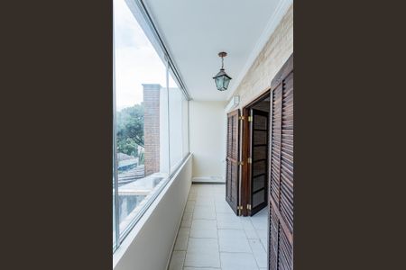 Casa à venda com 147m², 3 quartos e 3 vagas Casa à venda com 147m², 3 quartos e 3 vagasVaranda suite
