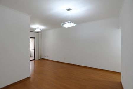 Apartamento para alugar com 100m², 3 quartos e 2 vagas Apartamento para alugar com 100m², 3 quartos e 2 vagasSala