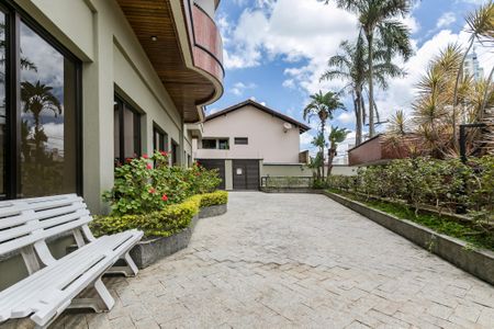 Apartamento para alugar com 100m², 3 quartos e 2 vagas Apartamento para alugar com 100m², 3 quartos e 2 vagasÁrea Comum