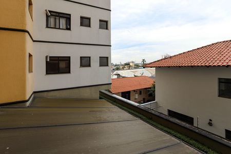 Apartamento para alugar com 100m², 3 quartos e 2 vagas Apartamento para alugar com 100m², 3 quartos e 2 vagasVista - Área de Serviço