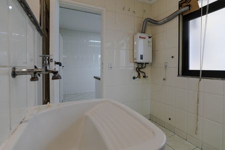 Apartamento para alugar com 100m², 3 quartos e 2 vagas Apartamento para alugar com 100m², 3 quartos e 2 vagasÁrea de Serviço