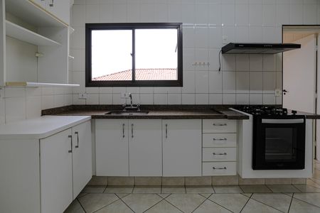Apartamento para alugar com 100m², 3 quartos e 2 vagas Apartamento para alugar com 100m², 3 quartos e 2 vagasCozinha