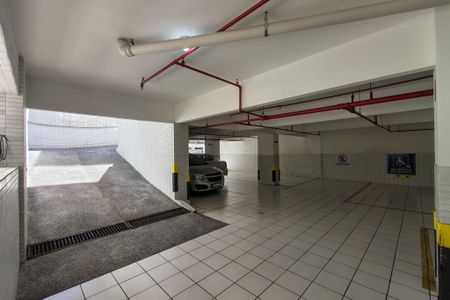 Apartamento para alugar com 44m², 1 quarto e 1 vaga Apartamento para alugar com 44m², 1 quarto e 1 vagaGaragem