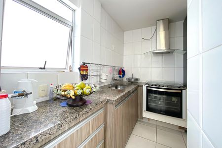 Apartamento à venda com 79m², 3 quartos e 2 vagas Apartamento à venda com 79m², 3 quartos e 2 vagasCozinha