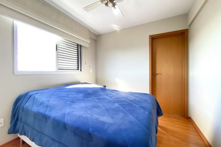 Apartamento à venda com 79m², 3 quartos e 2 vagas Apartamento à venda com 79m², 3 quartos e 2 vagasSuite