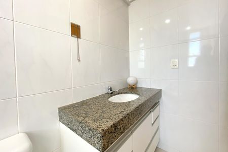 Apartamento à venda com 79m², 3 quartos e 2 vagas Apartamento à venda com 79m², 3 quartos e 2 vagasBanheiro da Suíte