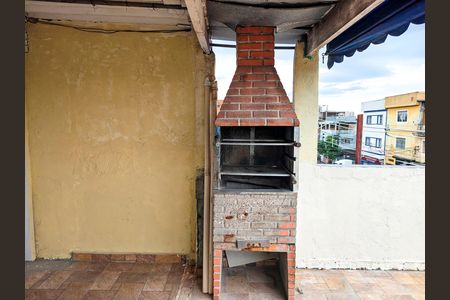 Casa para alugar com 80m², 2 quartos e sem vaga Casa para alugar com 80m², 2 quartos e sem vagaTerraço