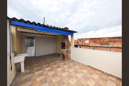 Casa para alugar com 80m², 2 quartos e sem vaga Casa para alugar com 80m², 2 quartos e sem vagaTerraço