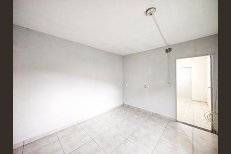 Casa para alugar com 80m², 2 quartos e sem vaga Casa para alugar com 80m², 2 quartos e sem vagaSuíte