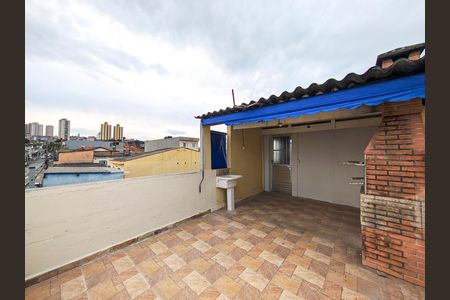 Casa para alugar com 80m², 2 quartos e sem vaga Casa para alugar com 80m², 2 quartos e sem vagaTerraço