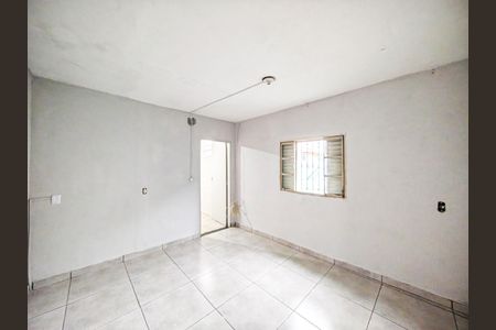 Casa para alugar com 80m², 2 quartos e sem vaga Casa para alugar com 80m², 2 quartos e sem vagaSuíte