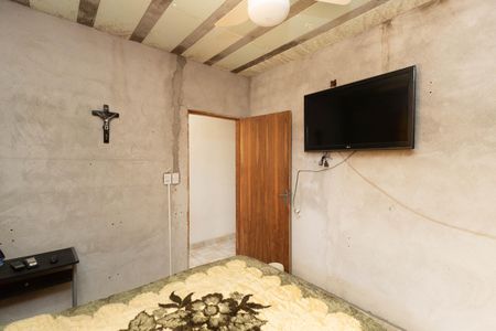 Casa à venda com 100m², 4 quartos e 2 vagas Casa à venda com 100m², 4 quartos e 2 vagasQuarto 4