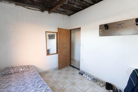Casa à venda com 100m², 4 quartos e 2 vagas Casa à venda com 100m², 4 quartos e 2 vagasQuarto 3