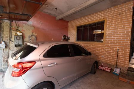 Casa à venda com 100m², 4 quartos e 2 vagas Casa à venda com 100m², 4 quartos e 2 vagasGaragem