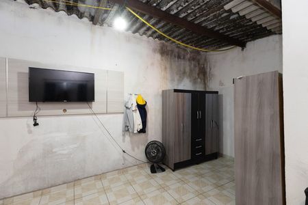 Casa à venda com 100m², 4 quartos e 2 vagas Casa à venda com 100m², 4 quartos e 2 vagasQuarto 2