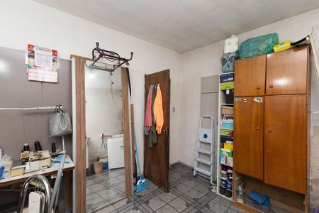 Casa à venda com 100m², 4 quartos e 2 vagas Casa à venda com 100m², 4 quartos e 2 vagasQuarto 1