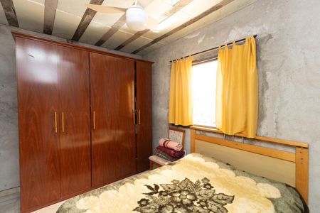 Casa à venda com 100m², 4 quartos e 2 vagas Casa à venda com 100m², 4 quartos e 2 vagasQuarto 4