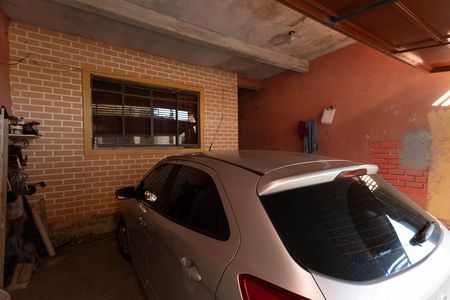 Casa à venda com 100m², 4 quartos e 2 vagas Casa à venda com 100m², 4 quartos e 2 vagasGaragem