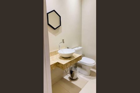 Apartamento para alugar com 88m², 2 quartos e 2 vagas Apartamento para alugar com 88m², 2 quartos e 2 vagasBanheiro