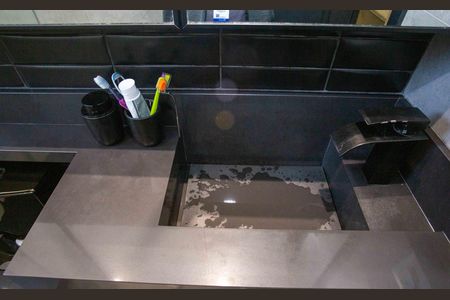 Apartamento à venda com 51m², 2 quartos e 1 vagaBanheiro da Suite