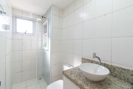 Apartamento à venda com 50m², 2 quartos e 1 vaga Apartamento à venda com 50m², 2 quartos e 1 vagaBanheiro