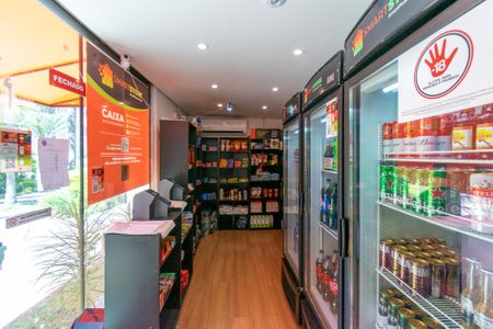 Apartamento à venda com 50m², 2 quartos e 1 vaga Apartamento à venda com 50m², 2 quartos e 1 vagaMercado
