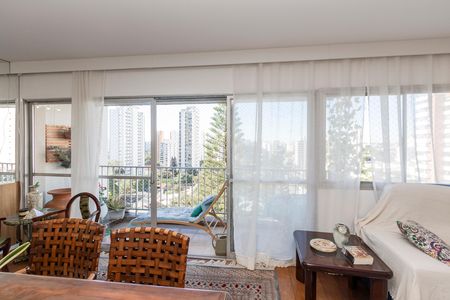 Sala de apartamento para alugar com 3 quartos, 140m² em Campo Belo, São Paulo