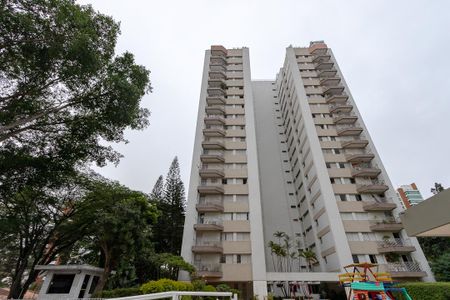 Fachada de apartamento para alugar com 3 quartos, 140m² em Campo Belo, São Paulo