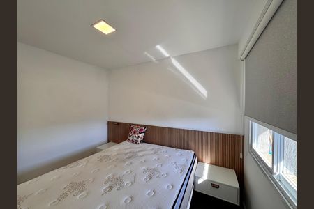 Quarto 1 de apartamento para alugar com 2 quartos, 60m² em Recreio dos Bandeirantes, Rio de Janeiro
