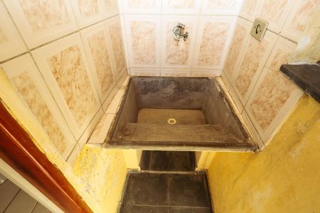 Casa para alugar com 45m², 1 quarto e sem vagaÁrea de Serviço