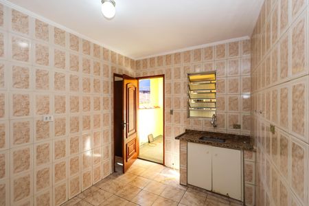 Cozinha de casa para alugar com 1 quarto, 45m² em Jardim da Gloria, São Paulo
