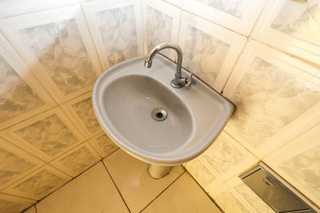 Casa para alugar com 45m², 1 quarto e sem vagaBanheiro