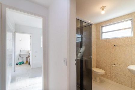Apartamento à venda com 51m², 2 quartos e 1 vaga Apartamento à venda com 51m², 2 quartos e 1 vagaBanheiro