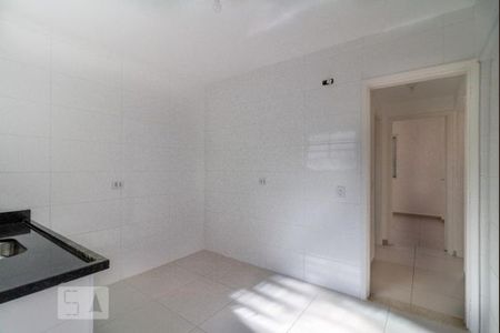 Cozinha de apartamento à venda com 2 quartos, 51m² em Vila Ester, São Paulo