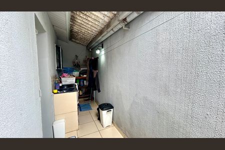 Casa de condomínio para alugar com 56m², 2 quartos e 1 vagaÁrea de Serviço
