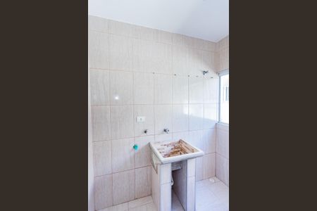 Casa para alugar com 60m², 1 quarto e sem vaga