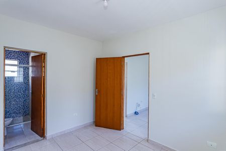Casa para alugar com 60m², 1 quarto e sem vaga