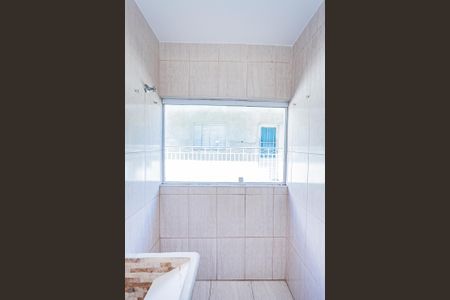 Casa para alugar com 60m², 1 quarto e sem vaga