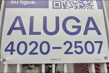 Casa para alugar com 150m², 4 quartos e sem vaga Casa para alugar com 150m², 4 quartos e sem vagaFachada