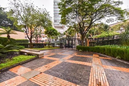 Apartamento à venda com 128m², 4 quartos e 3 vagas Apartamento à venda com 128m², 4 quartos e 3 vagasÁrea comum